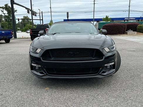 Used 2017 Ford Mustang GT Premium w/ Equipment Group 401A RWD image 4