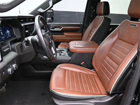 Certified 2025 GMC Sierra 2500 Denali Ultimate image 10