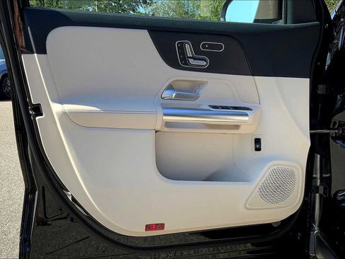 Certified 2026 Mercedes-Benz GLA 250 4MATIC image 14