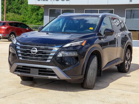 Used 2024 Nissan Rogue SL FWD image 23