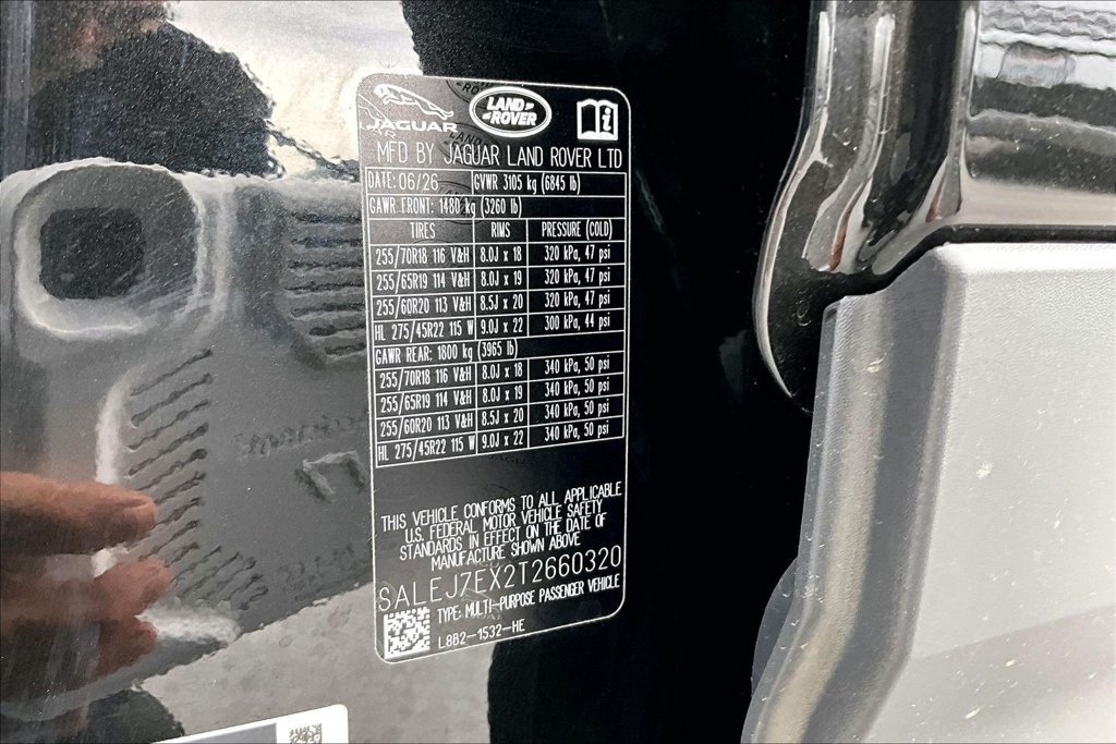 New 2026 Land Rover Defender 110 S AWD/4WD image 8