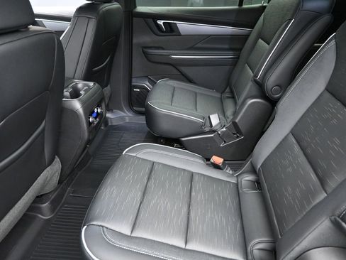 New 2026 Buick Enclave Sport Touring w/ Super Cruise Package image 11