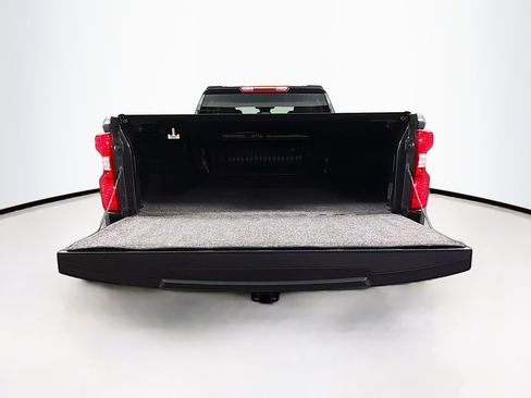 Used 2024 Chevrolet Silverado 1500 Custom image 23