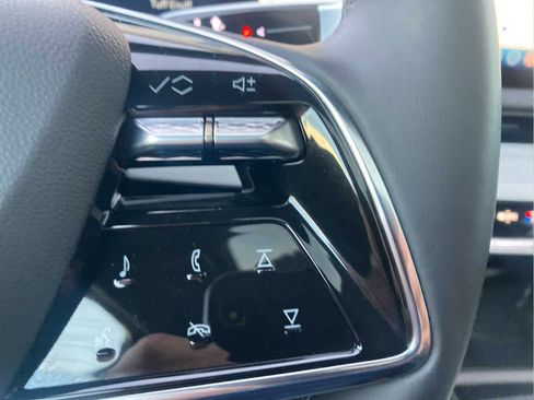 Used 2025 Cadillac Optiq Sport 1 w/ LPO, Floor Liner Package image 21