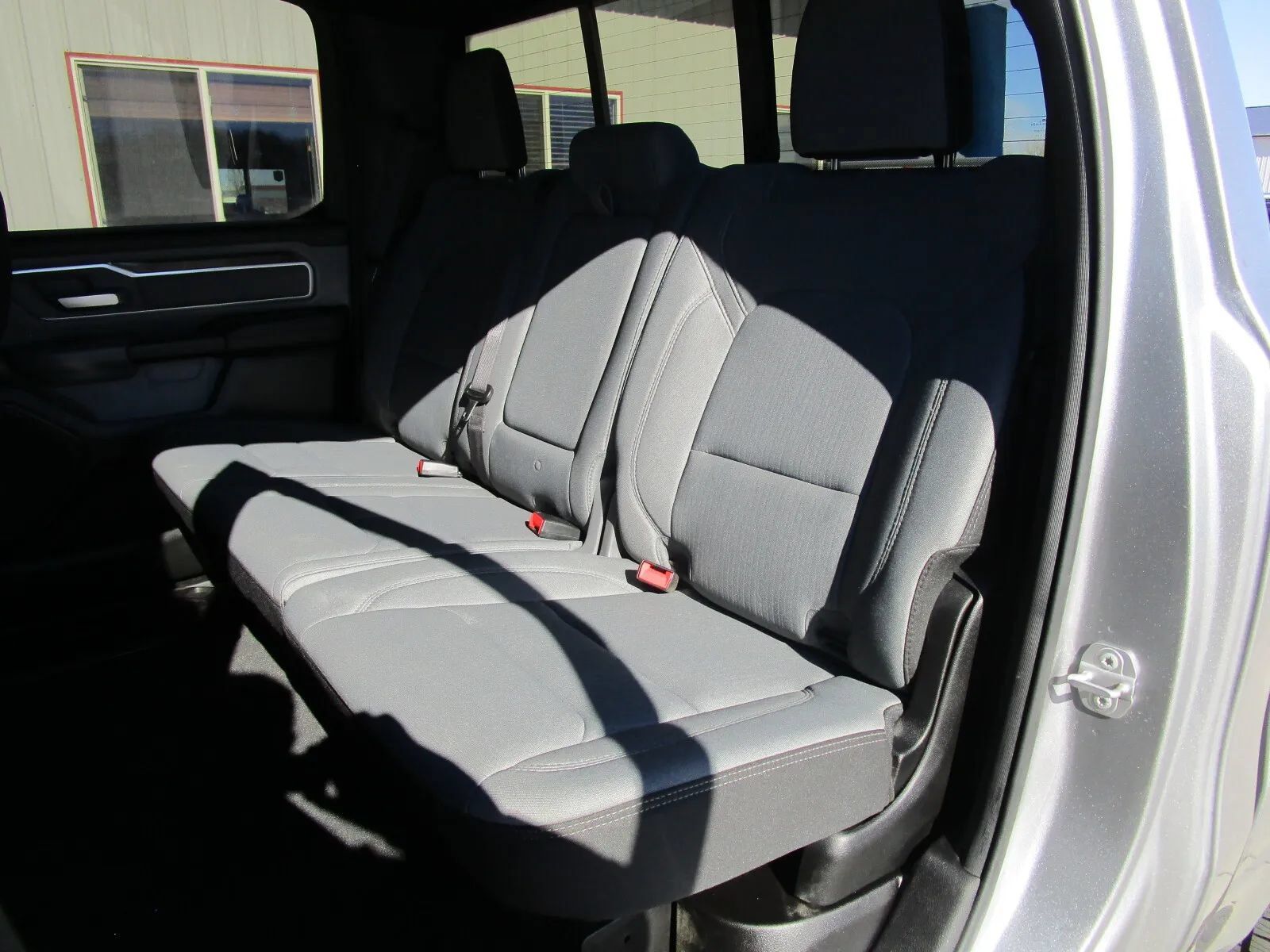 Used 2022 RAM 1500 Big Horn AWD/4WD image 14