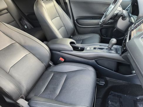 Used 2022 Honda HR-V EX-L image 6