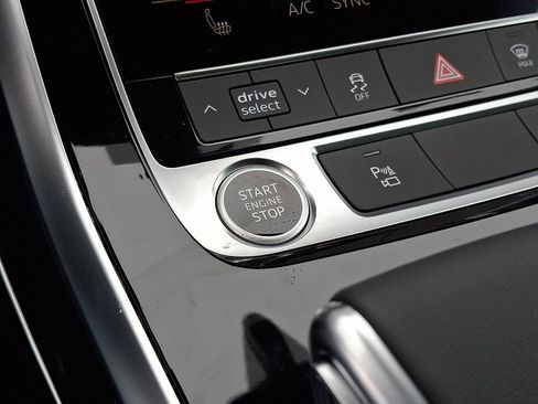 New 2026 Audi Q7 2.0T Premium image 16