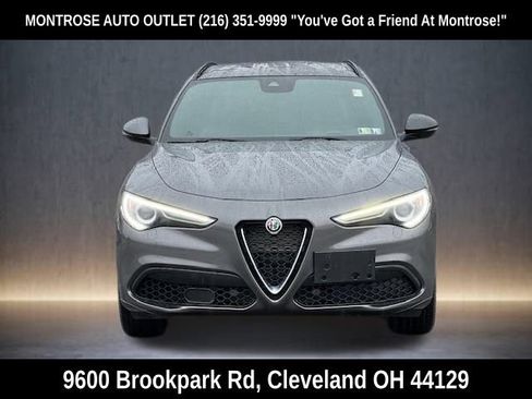 Used 2023 Alfa Romeo Stelvio Ti w/ Active Assist Plus Package image 9