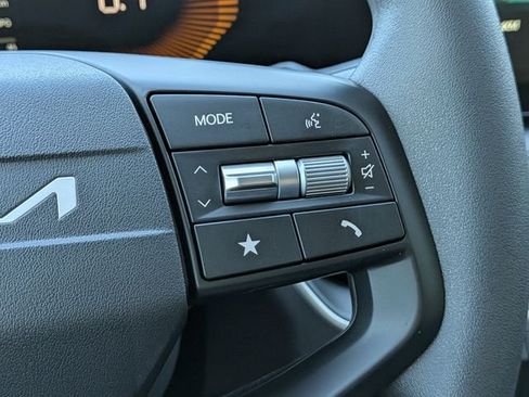 New 2026 Kia K4 FWD image 26