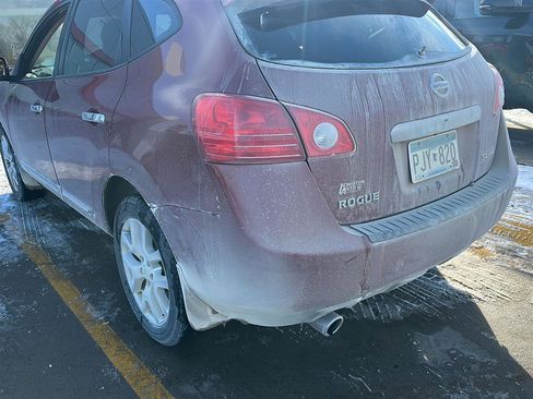Used 2011 Nissan Rogue SV w/ SL Pkg image 10