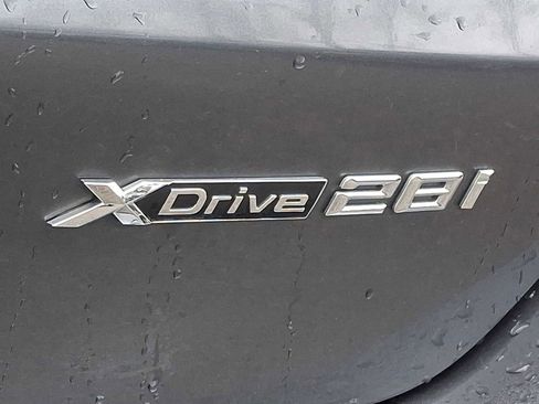 Used 2018 BMW X1 xDrive28i w/ Convenience Package AWD/4WD image 30