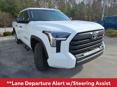 Used 2024 Toyota Tundra SR5 image 9