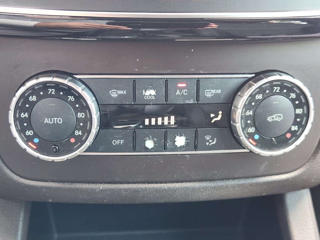 Used 2018 Mercedes-Benz GLS 450 4MATIC image 19