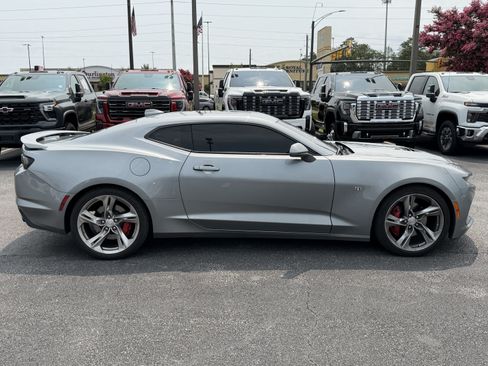 Used 2023 Chevrolet Camaro SS RWD image 12