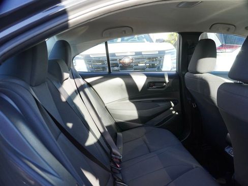 Used 2023 Toyota Corolla LE image 18