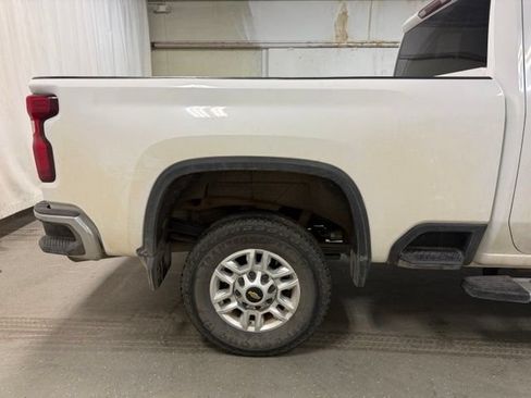 Used 2020 Chevrolet Silverado 2500 LT w/ All Star Edition AWD/4WD image 5