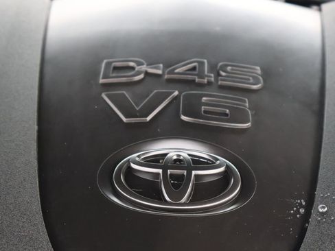 Used 2023 Toyota Tacoma TRD Sport w/ Black Out Package (TMS) image 17