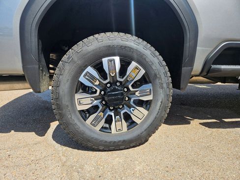 New 2026 GMC Sierra 2500 Denali w/ Technology Package AWD/4WD image 32