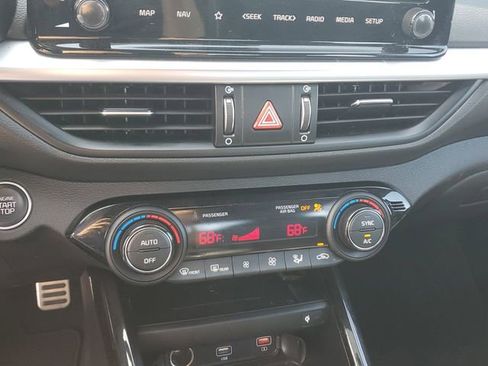 Certified 2023 Kia Forte GT-Line w/ GT-Line Premium Package image 20