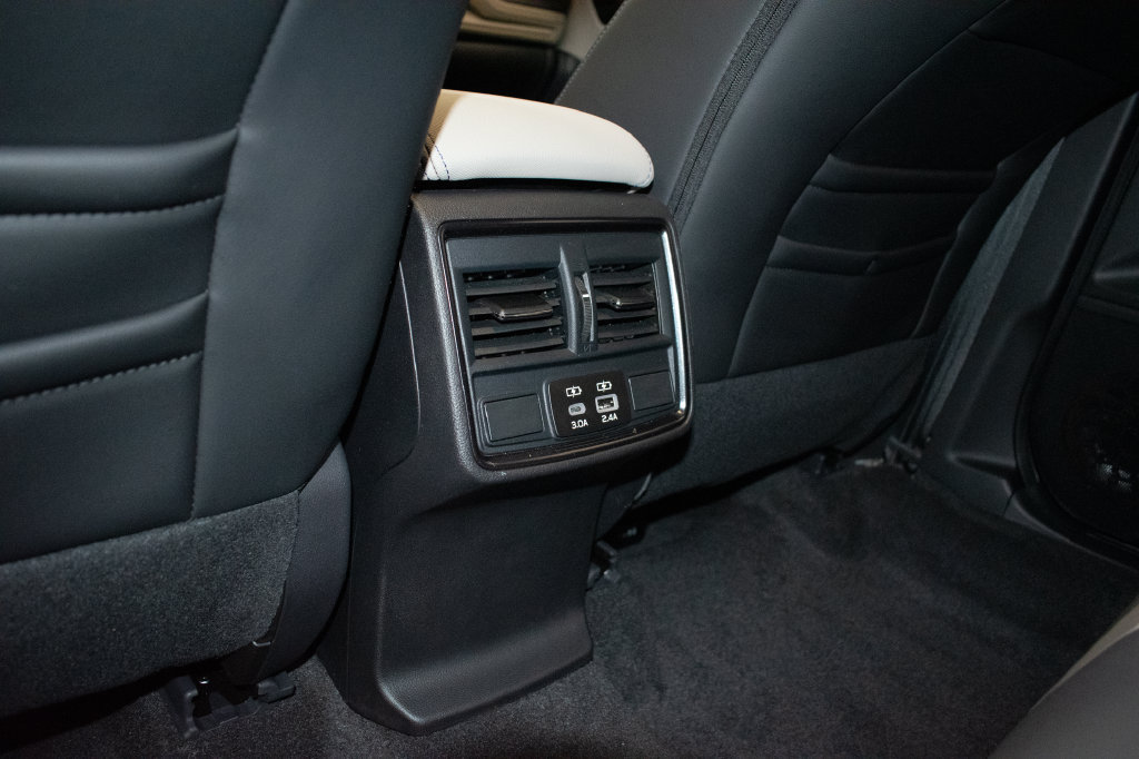 Used 2026 Subaru Forester Limited AWD/4WD image 24