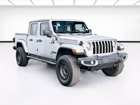 Used 2021 Jeep Gladiator Sport AWD/4WD image 3