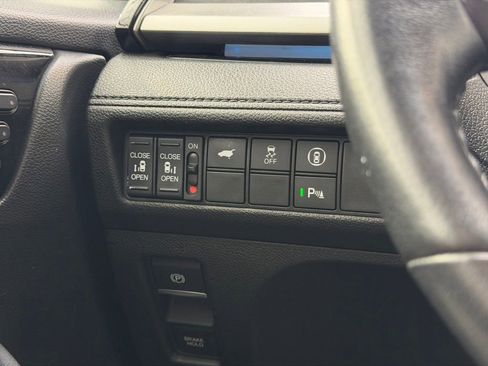 Used 2021 Honda Odyssey Touring image 20