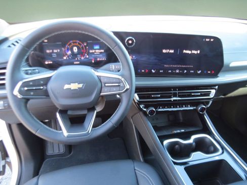 Certified 2026 Chevrolet Traverse LT FWD image 22
