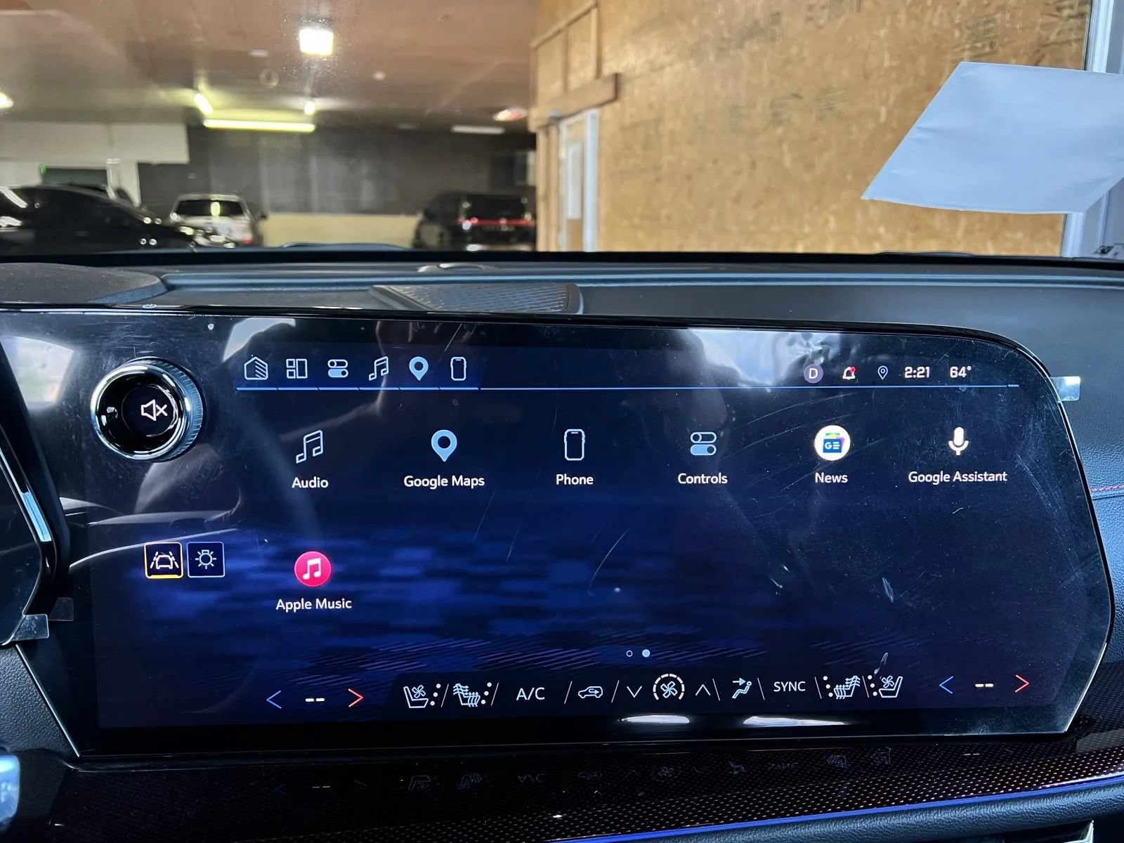 Used 2026 Chevrolet Traverse RS AWD/4WD image 34