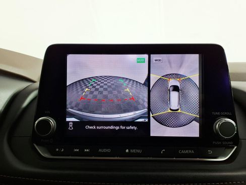 Used 2021 Nissan Rogue SV FWD image 19