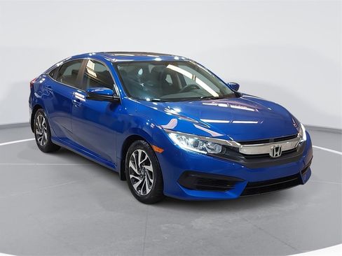 Used 2018 Honda Civic EX image 3