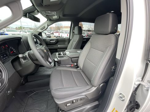 New 2025 Chevrolet Silverado 1500 Custom image 20