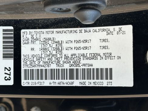 Used 2021 Toyota Tacoma TRD Sport image 27