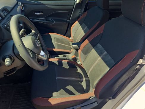 Used 2025 Nissan Versa SR w/ Trunk Package FWD image 17