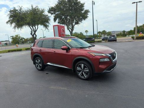 Certified 2023 Nissan Rogue SL AWD/4WD image 1