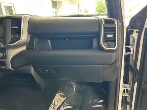 Certified 2024 RAM 2500 Big Horn AWD/4WD image 23