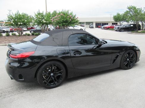 Used 2020 BMW Z4 sDrive30i w/ M Sport Package RWD image 9