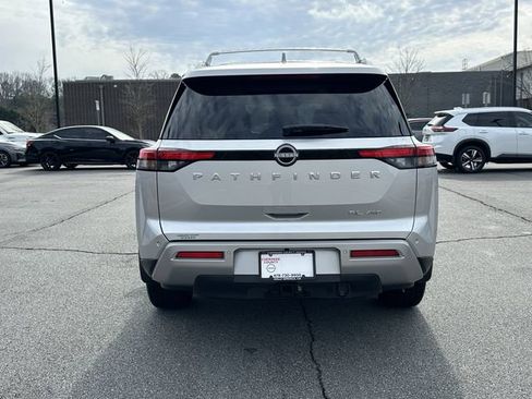 Certified 2025 Nissan Pathfinder SL w/ SL Premium Package image 7
