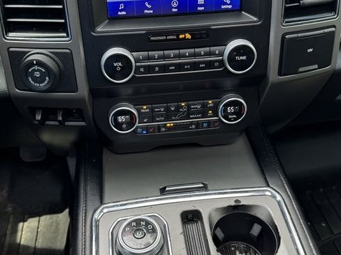 Used 2021 Ford Expedition Max XLT AWD/4WD image 12