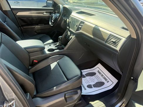 Used 2018 Volkswagen Atlas SE FWD image 18