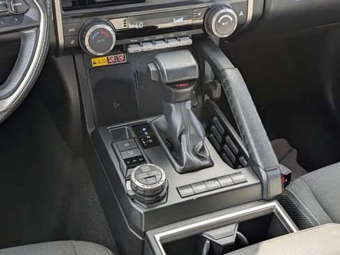 Certified 2025 Toyota 4Runner TRD Off-Road AWD/4WD image 14