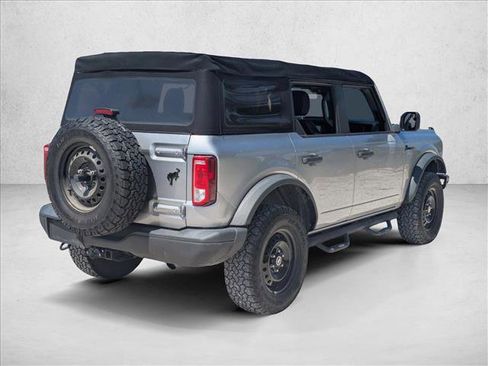 Used 2022 Ford Bronco Black Diamond AWD/4WD image 5