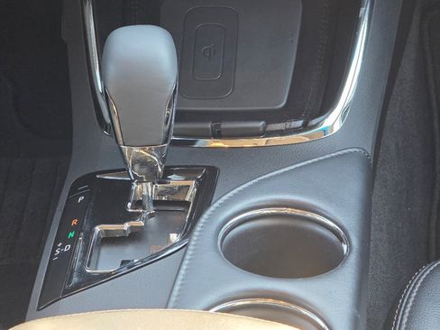 Used 2017 Toyota Avalon Touring w/ Carpet Mat Package image 24