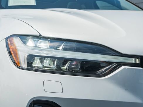 Certified 2024 Volvo XC60 B5 Plus w/ Climate Package AWD/4WD image 15