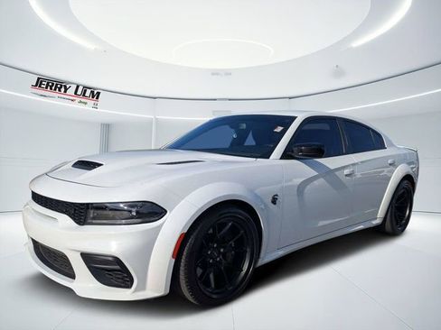 Used 2023 Dodge Charger SRT Hellcat RWD image 7