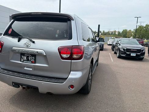 Used 2018 Toyota Sequoia Limited AWD/4WD image 40