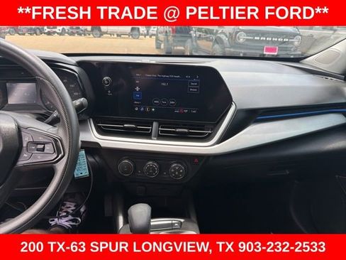 Used 2024 Chevrolet Trax LS w/ LS Convenience Package FWD image 18