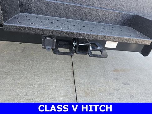 New 2025 Chevrolet Express 3500 w/ Power Convenience Package image 21