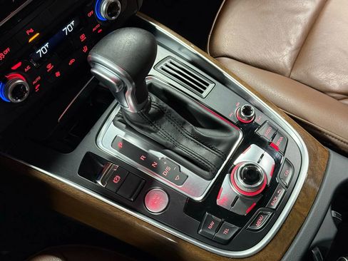 Used 2017 Audi Q5 2.0T Premium image 38