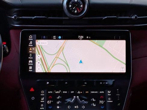 Used 2023 Maserati Grecale Modena image 10