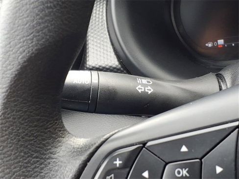 Used 2023 Nissan Kicks SV image 25